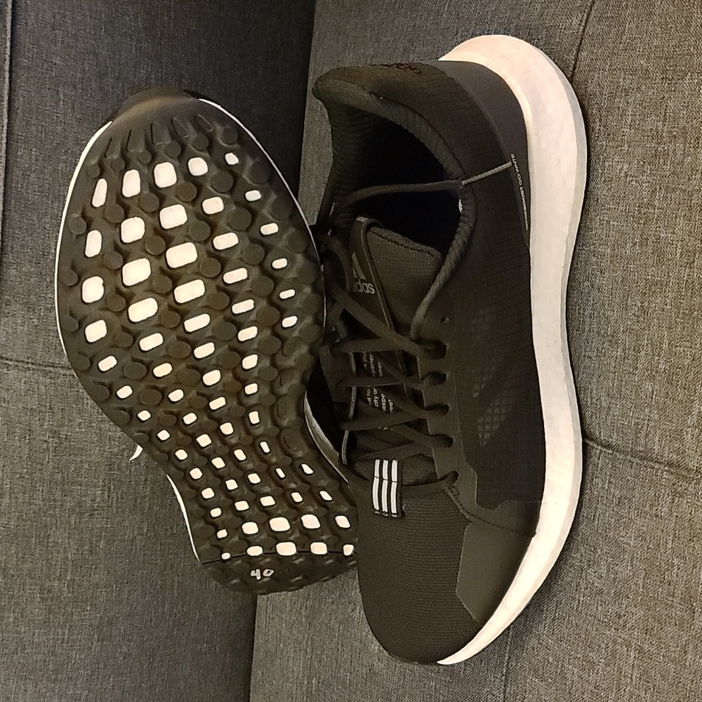Adidas SenseBoost Go WNTR Running Shoes Black/Whit